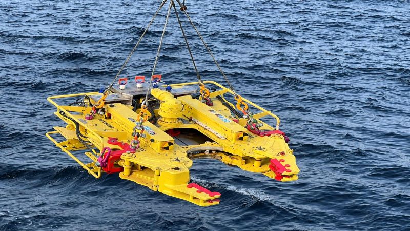 The C1-24 chop saw can be deployed in water depths of up to 2,000 m. (Image Source: Decom Engineering) 