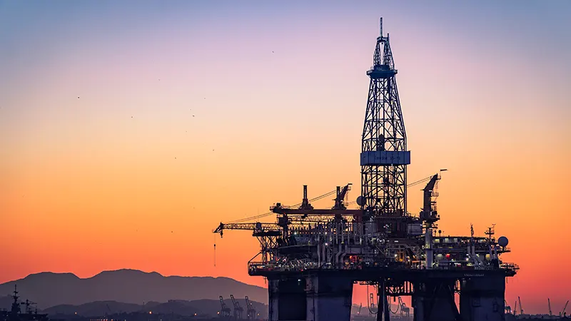 Offshore_oil_and_gas_platform