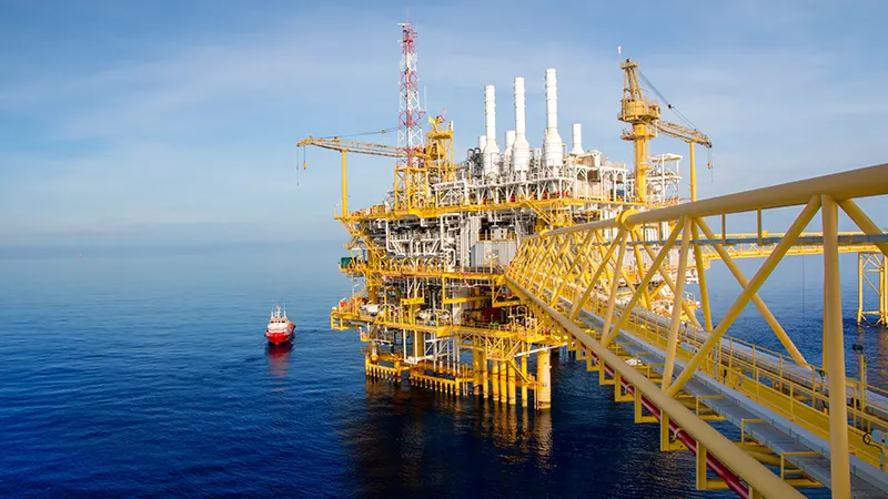 Offshore_oil_and_gas_platform