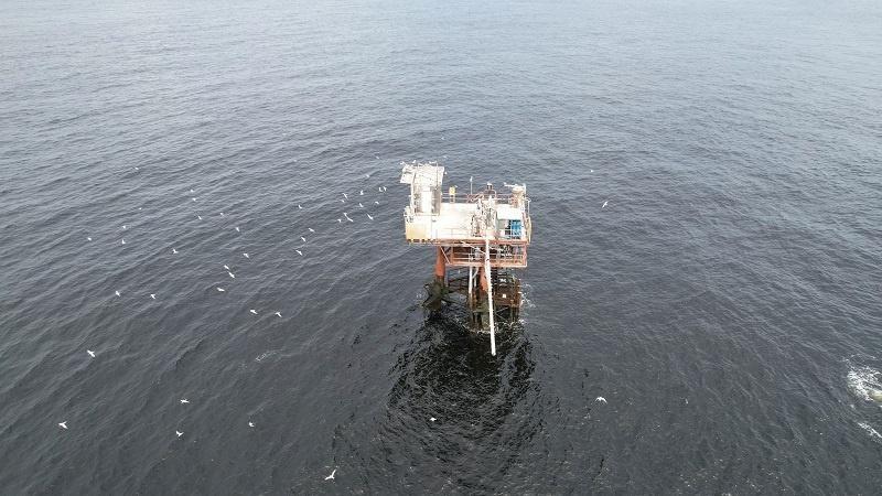 The transformation of an oil platform into an artificial reef is underway in Angola. (Image source: Saab Seaeye)