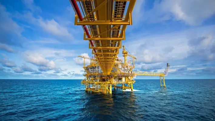 An_oil_rig
