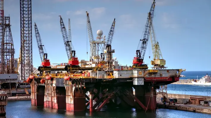 An_offshore_oil_rig