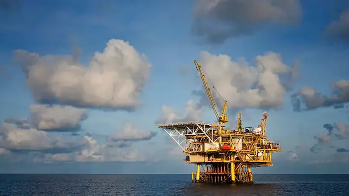 oil platform in the middle of the sea