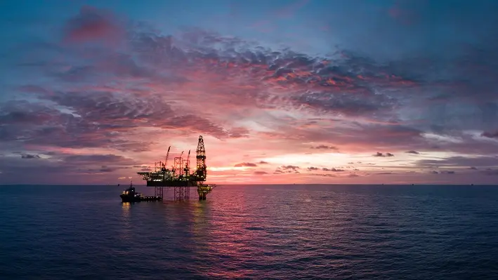 AdobeStock 403006340 offshore oil platform