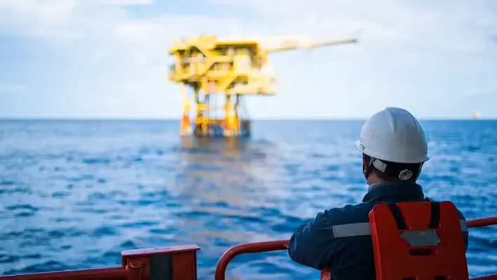 Offshore_oil_and_gas_platform